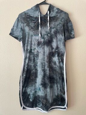 J for Justify Hooded Short Sleeve Dress - Charcoal & Slate